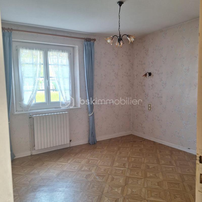 Maison traditionnelle - 140 m² - 6 pièces