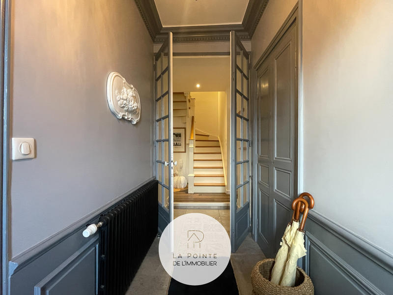 Villa - 159 m² - 6 pièces