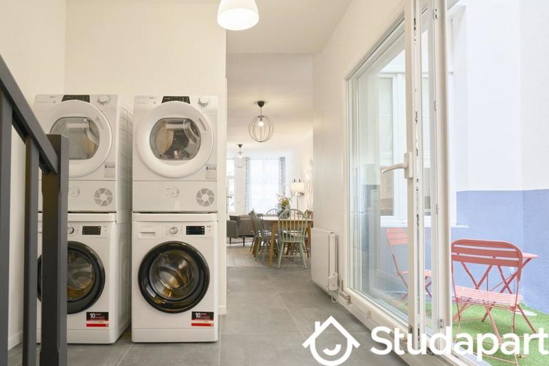 Chambre - 13 m² - 1 pièce