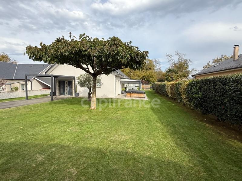 Maison - 111 m² - 4 pièces