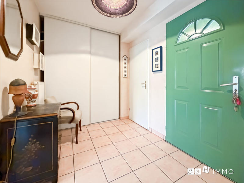 Maison - 101 m² - 5 pièces