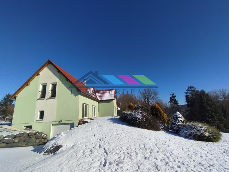 Maison - 190 m² - 6 pièces