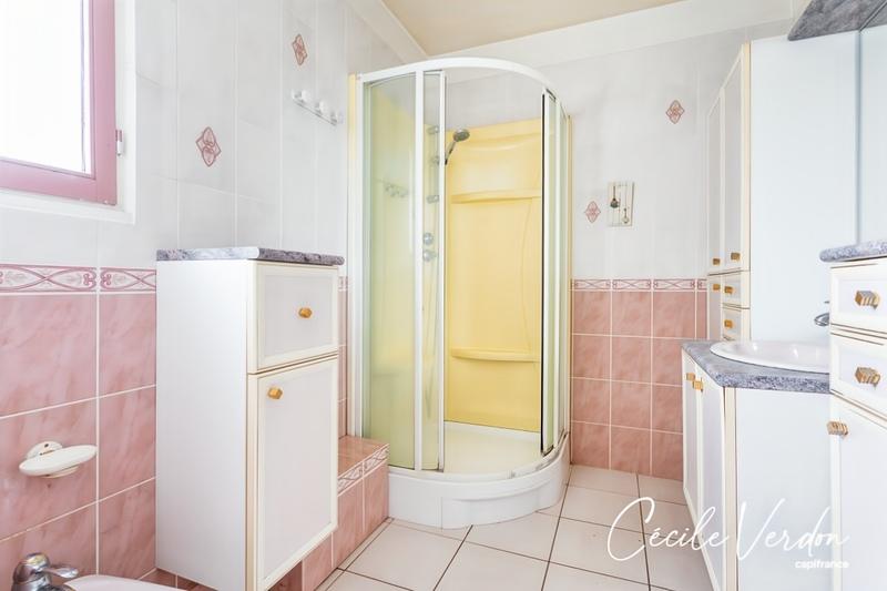 Maison - 117 m² - 7 pièces