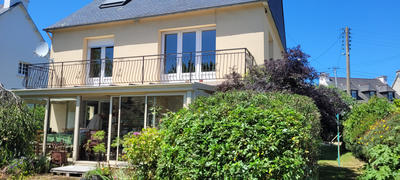 Maison - 142 m² - 7 pièces