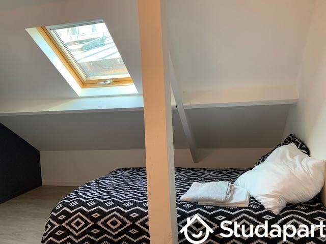 Chambre - 10 m² - 1 pièce