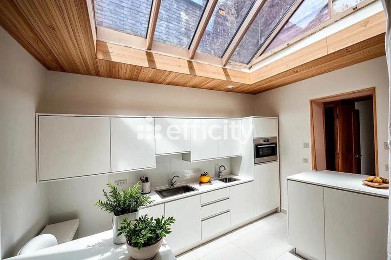 Maison - 100 m² - 6 pièces