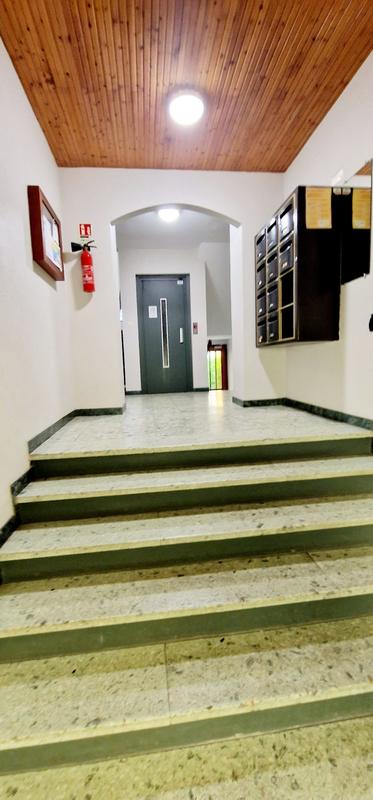 Appartement - 90 m² - 3 pièces