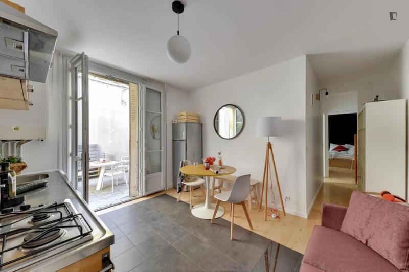 Chambre - 11 m² - 4 pièces