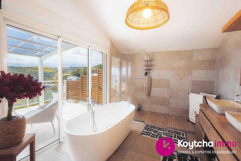 Villa - 288 m² - 10 pièces