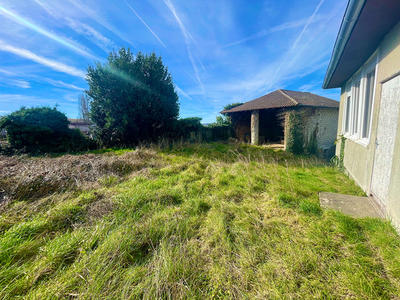 Maison - 307 m² - 7 pièces