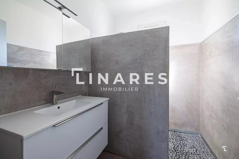 Appartement - 98 m² - 4 pièces