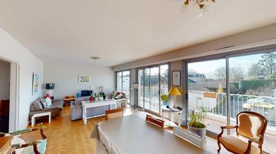 Appartement - 106 m² - 4 pièces