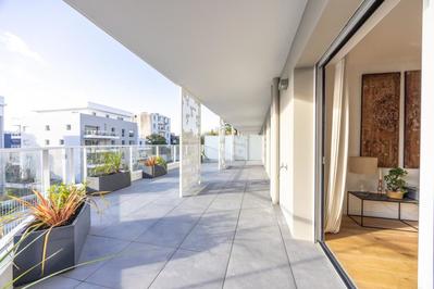 Appartement - 102 m² - 4 pièces