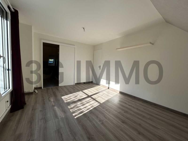 Maison - 148 m² - 7 pièces