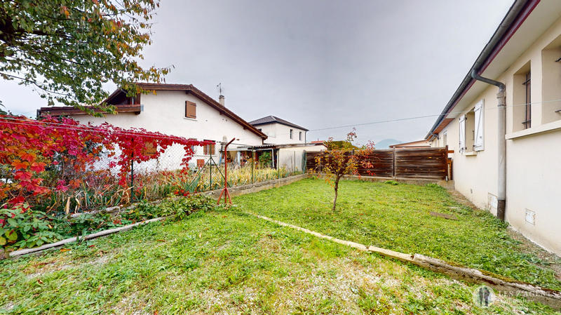 Maison - 101 m² - 6 pièces