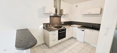 Appartement - 72 m² - 3 pièces