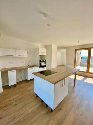 Appartement - 70 m² - 3 pièces