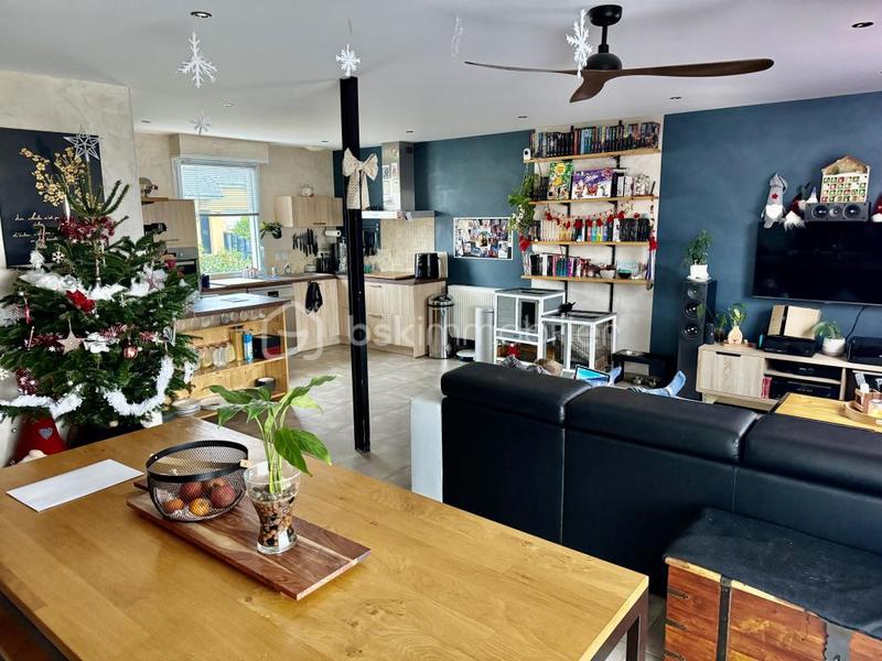 Maison - 90 m² - 4 pièces