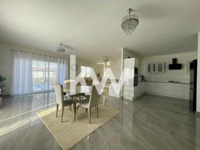 Maison - 121 m² - 4 pièces