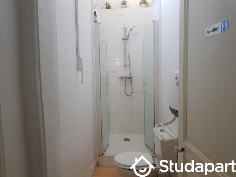 Chambre - 18 m² - 1 pièce