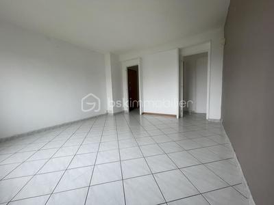Appartement - 56 m² - 3 pièces
