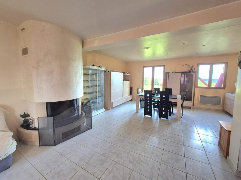 Maison - 142 m² - 6 pièces