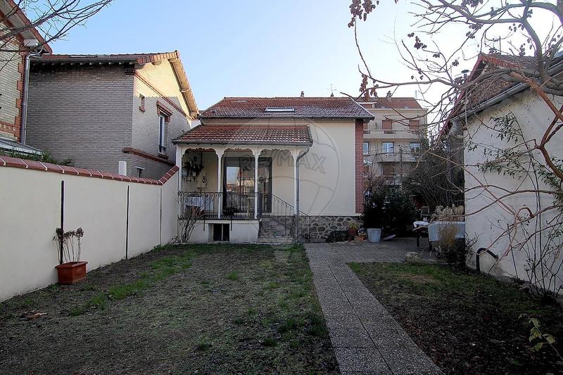 Maison - 105 m² - 6 pièces