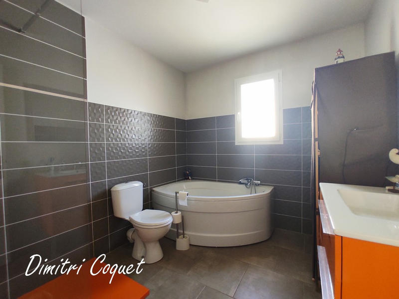 Villa - 111 m² - 5 pièces