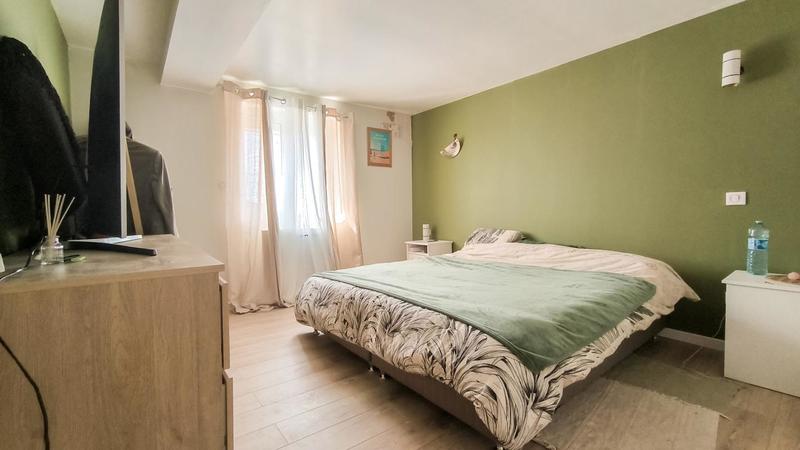 Maison - 158 m² - 5 pièces