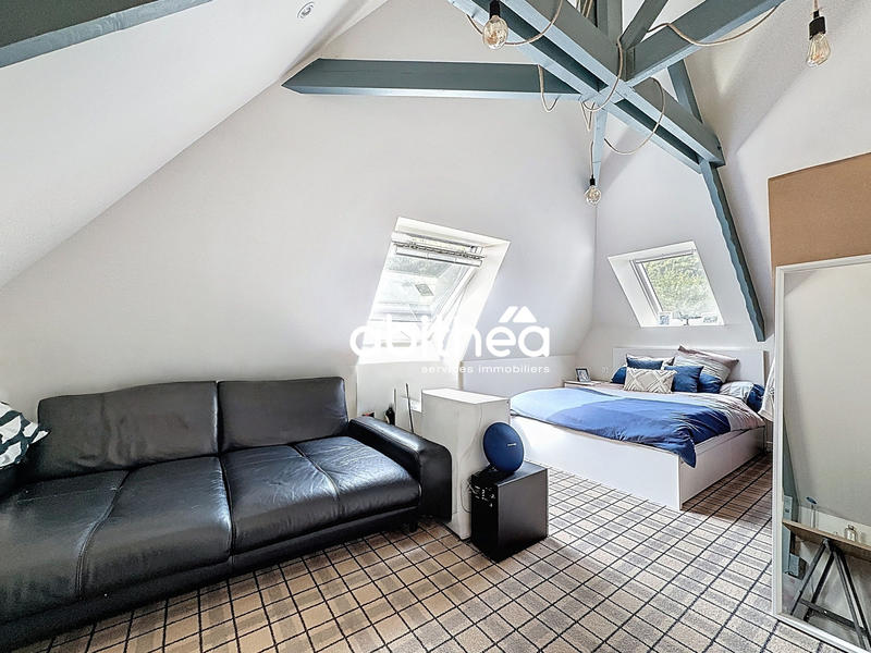 Maison - 164 m² - 9 pièces