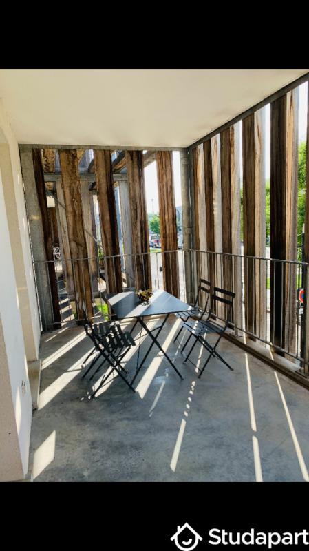 Chambre - 13 m² - 1 pièce