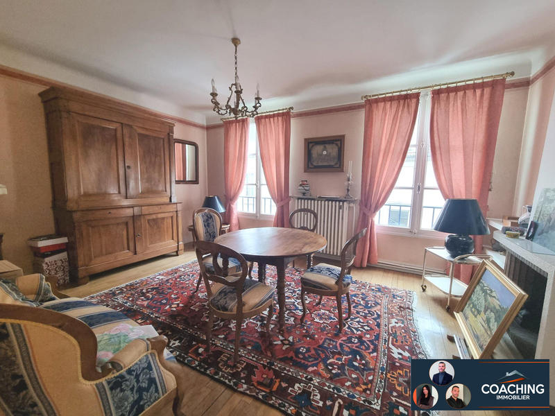 Appartement - 98 m² - 5 pièces