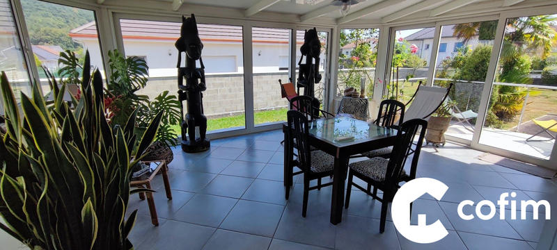 Maison - 122 m² - 5 pièces