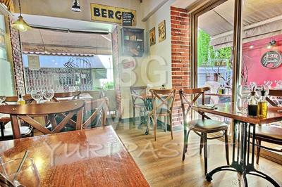 Fonds de commerce - Magasins - 100 m²