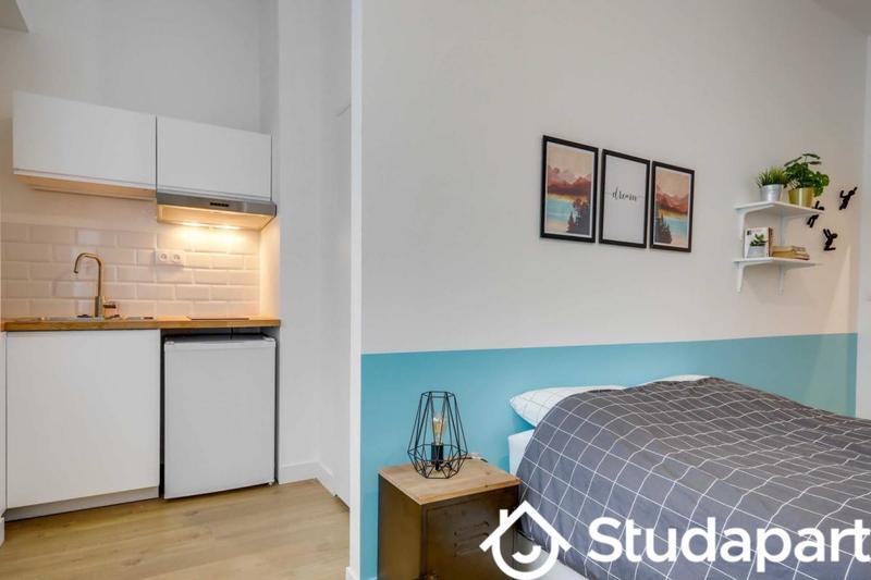 Chambre - 10 m² - 1 pièce