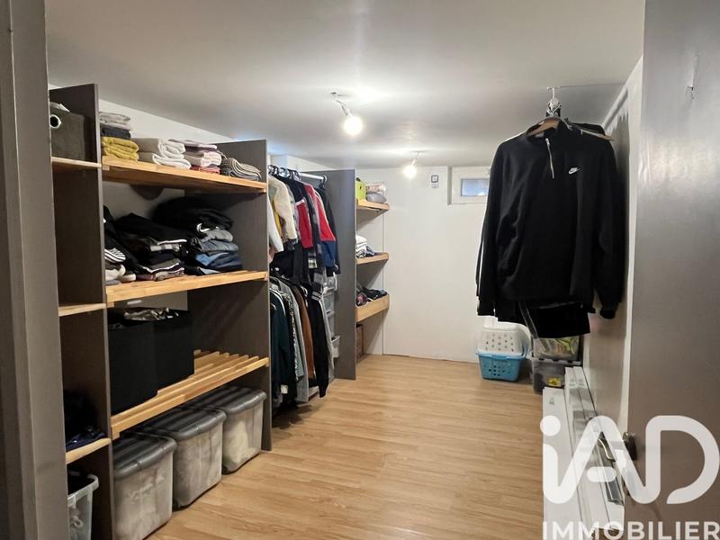 Maison - 210 m² - 8 pièces