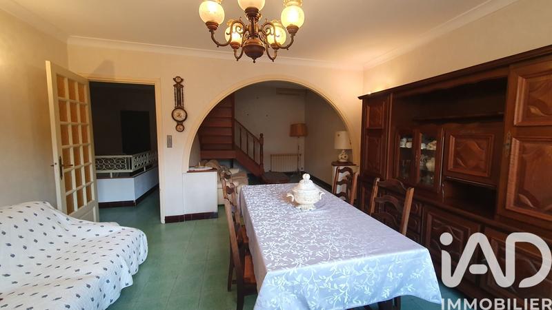 Maison de village - 227 m² - 9 pièces