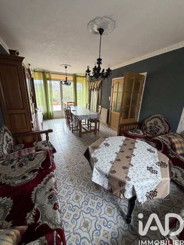 Maison - 83 m² - 5 pièces