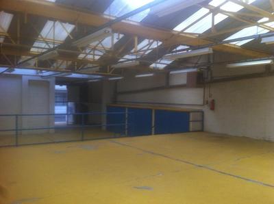 Local commercial - 270 m² - 1 pièce