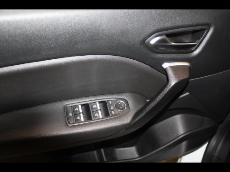 Renault Captur E-Tech Plug-in 160 - 21 Business