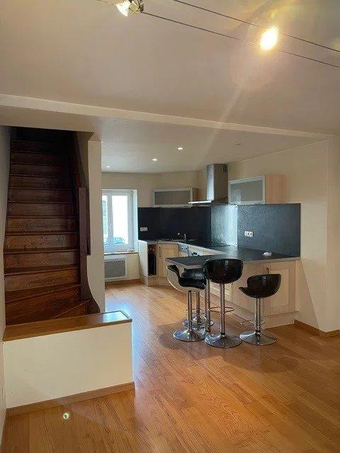 Maison - 88 m² - 5 pièces