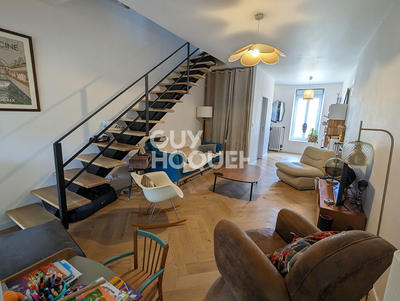 Maison - 85 m² - 3 pièces