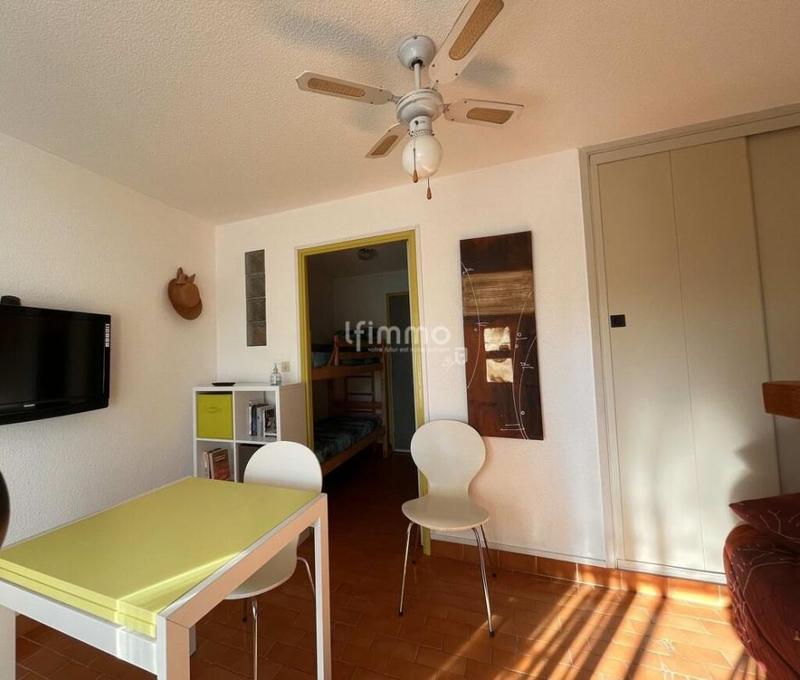 Studio - 24 m² - 1 pièce