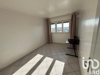 Appartement - 83 m² - 5 pièces