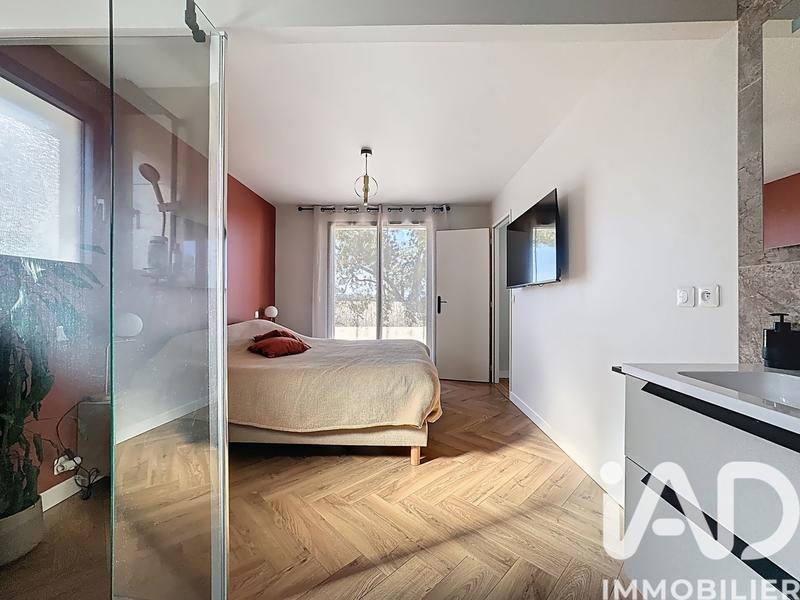 Maison - 98 m² - 4 pièces