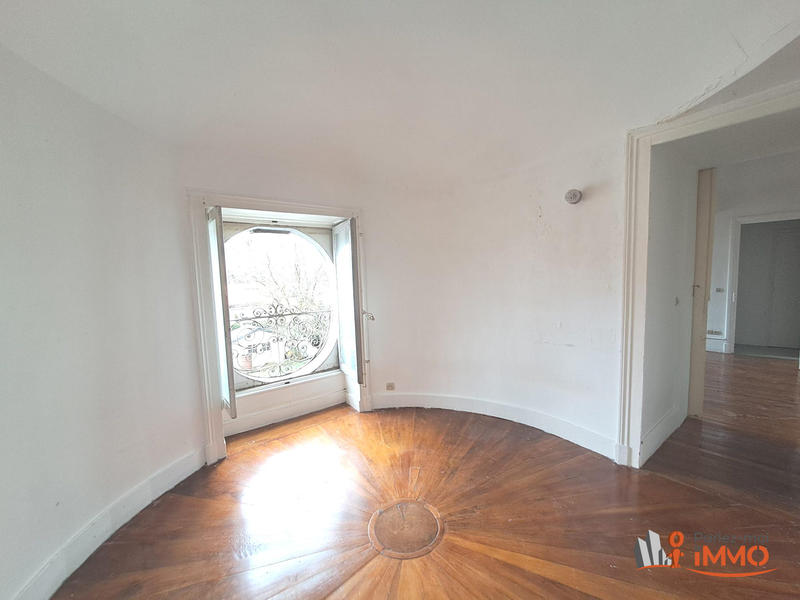 Appartement - 137 m² - 5 pièces