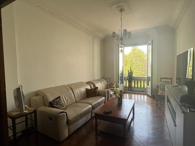 Appartement - 92 m² - 3 pièces