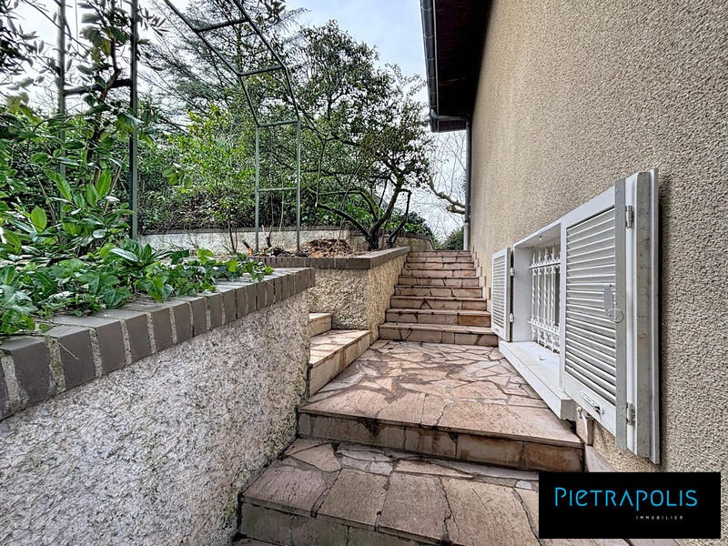 Maison ancienne - 127 m² - 4 pièces