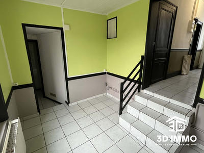 Maison - 90 m² - 5 pièces
