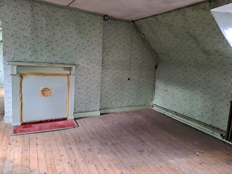 Maison ancienne - 95 m² - 3 pièces